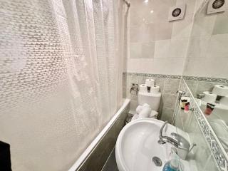 Beautiful Studio Apartment On Edgware Road - Londra - 5