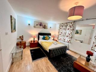 Beautiful Studio Apartment On Edgware Road - Londra - 0