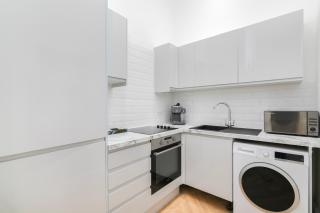 Kensington Apartments - London - 3