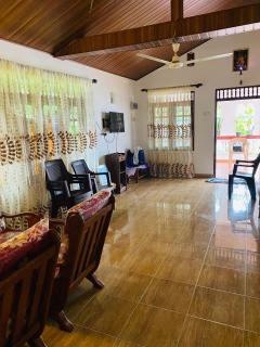 Blue beach villa - Hiriketiya - 3