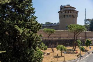 Vatican Pertusa Luxury Suites Entire Property for up to 24 Guests Near the Vatican - Roma - 2
