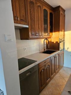 Apartment Nina - - 4