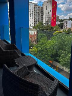Hilton Blox Aparthotel Tbilisi - Tbilisi - 2