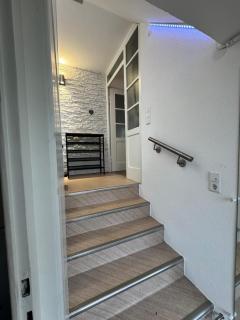Geräumige Wohnung mit Küche, WLAN & Parkplatz - Heidenheim an der Brenz - 7