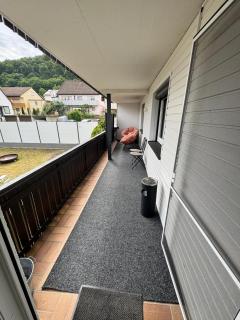 Geräumige Wohnung mit Küche, WLAN & Parkplatz - Heidenheim an der Brenz - 3