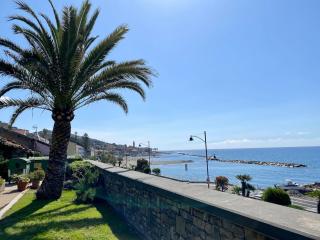 B195 Donego - Elegante alloggio al mare - 0