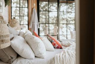 The Water’s Edge * * Unique Muskoka Treehouse * * - Windermere - 4