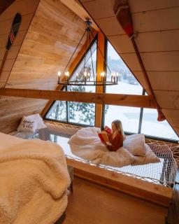 The Water’s Edge * * Unique Muskoka Treehouse * * - Windermere - 1