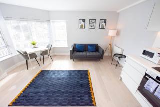 Central Brentwood -Parking -Close to Station -WIFI - Brentwood - 0