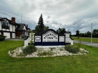 Niagara Falls 1-Bedroom Suite #17 - Niagara Falls - 3