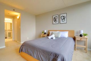 Beautiful & Apt W Pool Access All-Year - 9