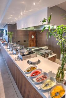 City Lodge Hotel Waterfall City - 2