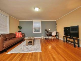 Affordable & Furnished Comfy Oakland Apt - Oakland - 0