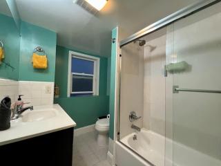 Affordable & Furnished Comfy Oakland Apt - Oakland - 6