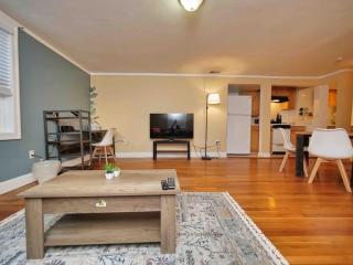 Affordable & Furnished Comfy Oakland Apt - Oakland - 9