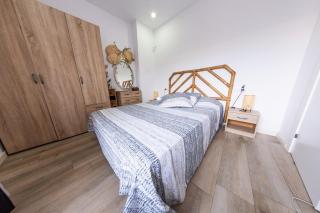 Terrace & BEACH apartment - Calella - 8