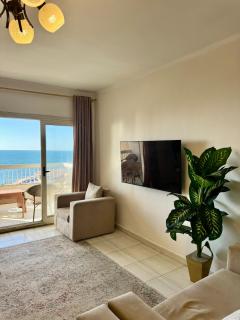 ALEX HOMES - City Square Cozy Apartment with Direct Sea View - Families Only - Alessandria d'Egitto - 9