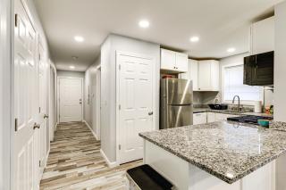 2 Mi to Dtwn Attleboro Pet-Friendly Apt! - Attleboro - 3