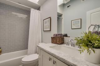 5 Bedroom plus loft room, 3 Bath home - Fullerton - 9