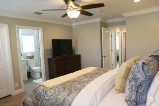 Adorable 3 Bedroom 2 Bath Home - Fullerton - 1