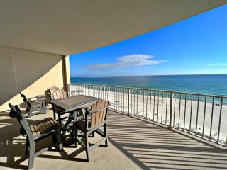 Regency Isle 703 - 3