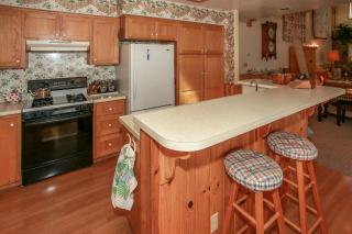 The Treehaus - 3