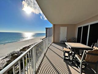 Regency Isle 703 - 2