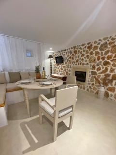 Anetta's House - Agia Marina - 8