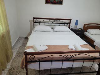 Guesthouse Reçka - Gjirokastra - 8