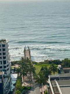 Beachfront Designer Suite 300 Mb Fibre Pier View - Durban - 0