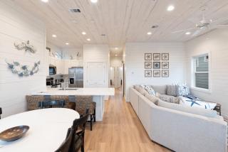 Beach to Bay - OCEAN VIEWS! Private Pool! - 9