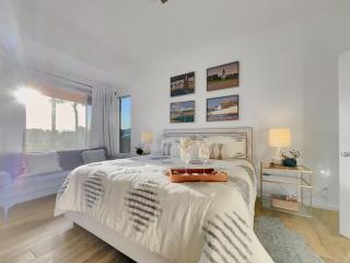 Crestview Gilbert - 2
