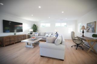 Awesome 5 bedroom 3 bath pool home with in-ground jacuzzi - Orange - 8