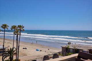 Oceanside Beach Condos - Oceanside - 9