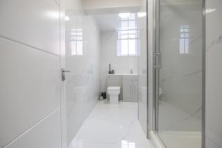 Luxury Apartment In City Centre Ideal For Business & Families With Free Gym By The Pocklington - The Guild Suite - Leicester - 8