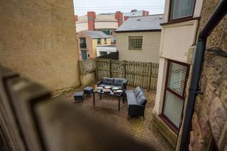 Harrogate Hideaway - 2 Bed Apartment Near Station and Conference Centre - 8