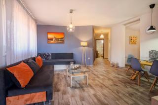 Private Modern Apartment - Nea Roda - 0
