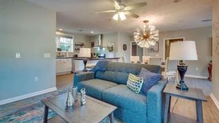 Apartment w Gazebo & Pool-Swanky Savannah Style - Savannah - 5