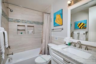 Oceanside Beach Condos - Oceanside - 9