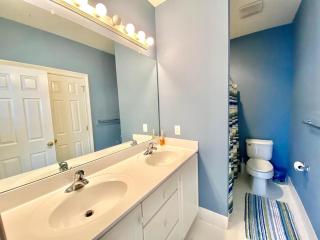 Nell loop 28 - Rehoboth Beach - 1