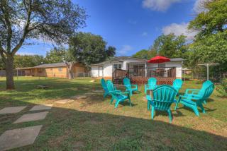 Elegant and Stylish Glenmoor Abode - 5 min to Town - Fredericksburg - 6