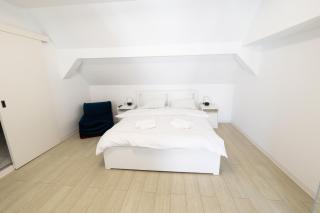 Mani Studio - Sibiu - 0