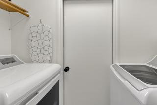Elegant and Stylish Glenmoor Abode - 5 min to Town - Fredericksburg - 3