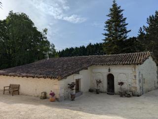 Gîte 4 étoiles proche d'Angoulême avec piscine chauffée - - 1