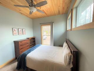 Whitefish Lake Lodge - Stone Lake - 6