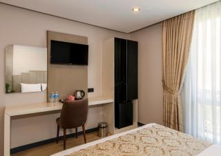 Hilltown Airport Hotel - Taşoluk - 5