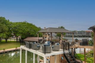 Stunning Luxury Home on Lake LBJ! - Horseshoe Bay - 8