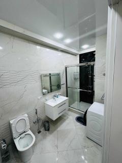Modern Central Apartment in Kutaisi - 4