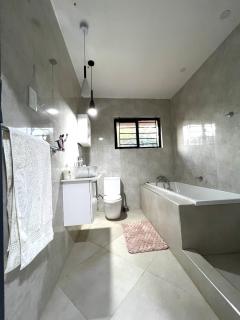 Casa Brabee - Lusaka - 7