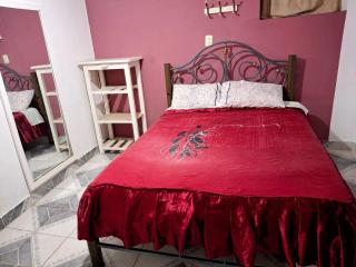 Tipo Host para 16 personas - Tarija - 6